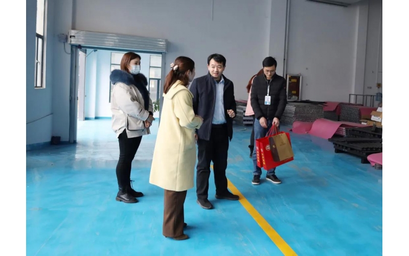 壹創快訊｜豐城高新區管委會副主任黃義良蒞臨壹創科技視察指導